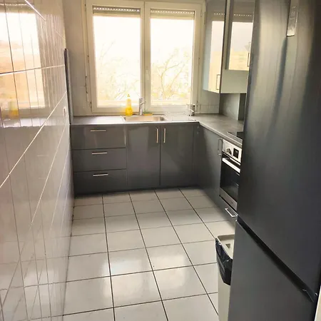 Magnific 2bdr-6p -near Paris דירה *